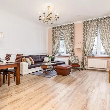 Comfort Apartment *